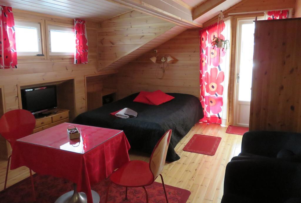 Taipalsaari Hostel Mansikka מראה חיצוני תמונה